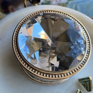 Gorgeous crystal and silver tone ring or jewelry box